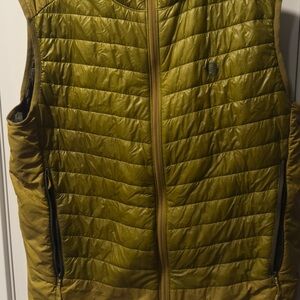 Men’s Ghost Whisperer Vest (Moon Moss)